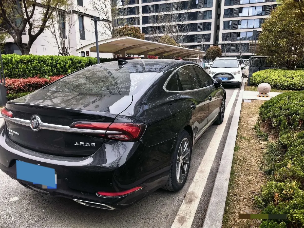 2022 Buick Larcosse 2.0T 237HP L4 9AT,autocango,china used car exporter,china ev exporter,chinese used car exporter,chinese used ev exporter