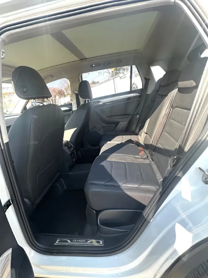 2022 Volkswagen Tayron 2.0T 186HP L4 7DCT,autocango,china used car exporter,china ev exporter,chinese used car exporter,chinese used ev exporter