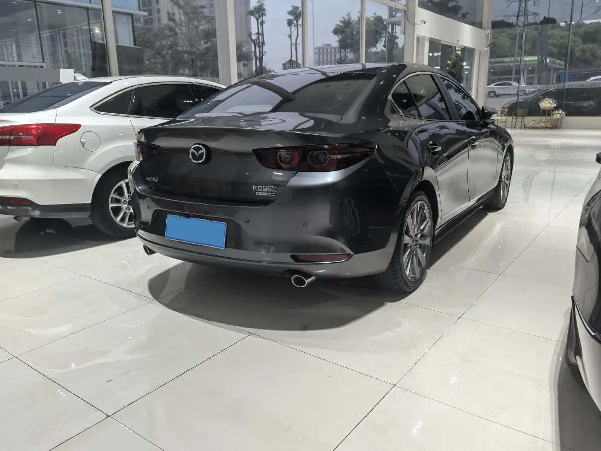 2021 Mazda 3 Axela 2.0L 158HP L4 6AT,autocango,china used car exporter,china ev exporter,chinese used car exporter,chinese used ev exporter