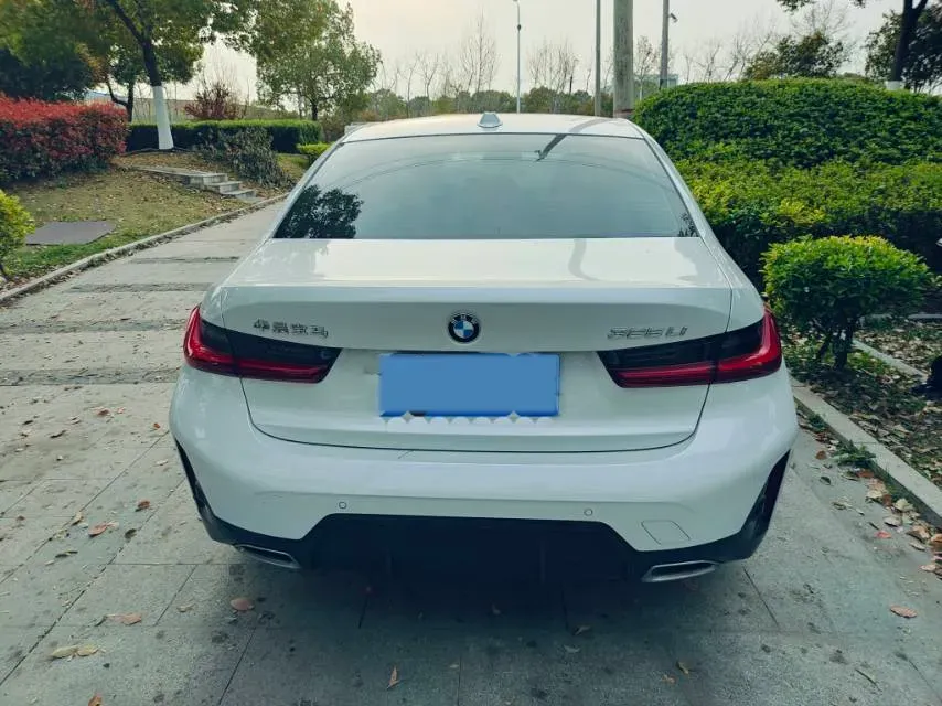 2023 BMW 3 Series 2.0T 184HP L4 8AT,autocango,china used car exporter,china ev exporter,chinese used car exporter,chinese used ev exporter