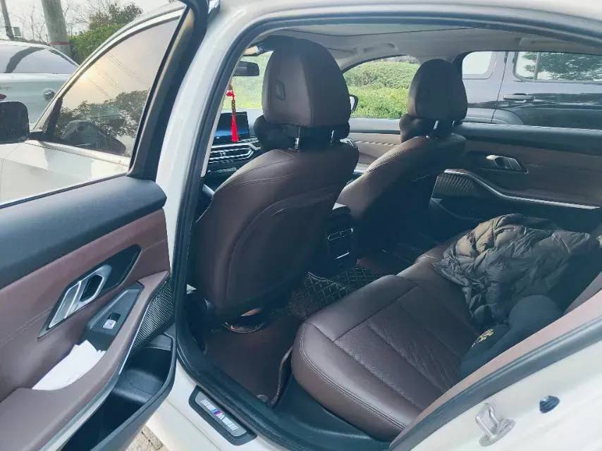 2023 BMW 3 Series 2.0T 184HP L4 8AT,autocango,china used car exporter,china ev exporter,chinese used car exporter,chinese used ev exporter