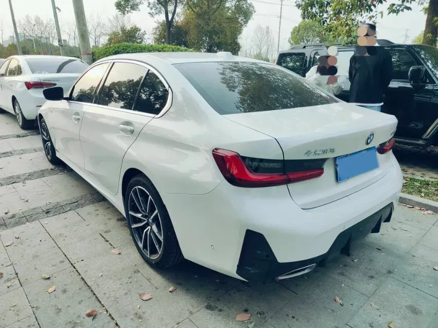 2023 BMW 3 Series 2.0T 184HP L4 8AT,autocango,china used car exporter,china ev exporter,chinese used car exporter,chinese used ev exporter