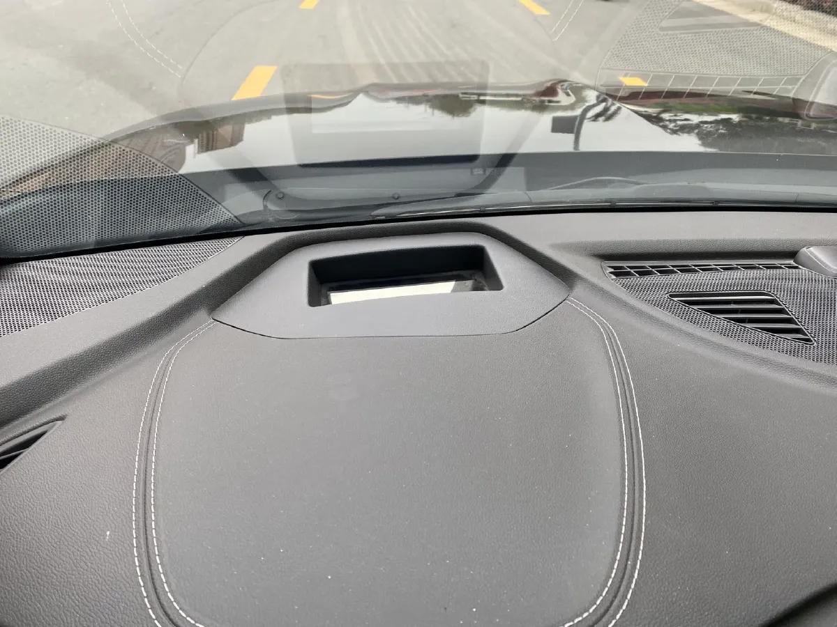 2022 Buick EnvisionS 2.0T 237HP L4 9AT,autocango,china used car exporter,china ev exporter,chinese used car exporter,chinese used ev exporter