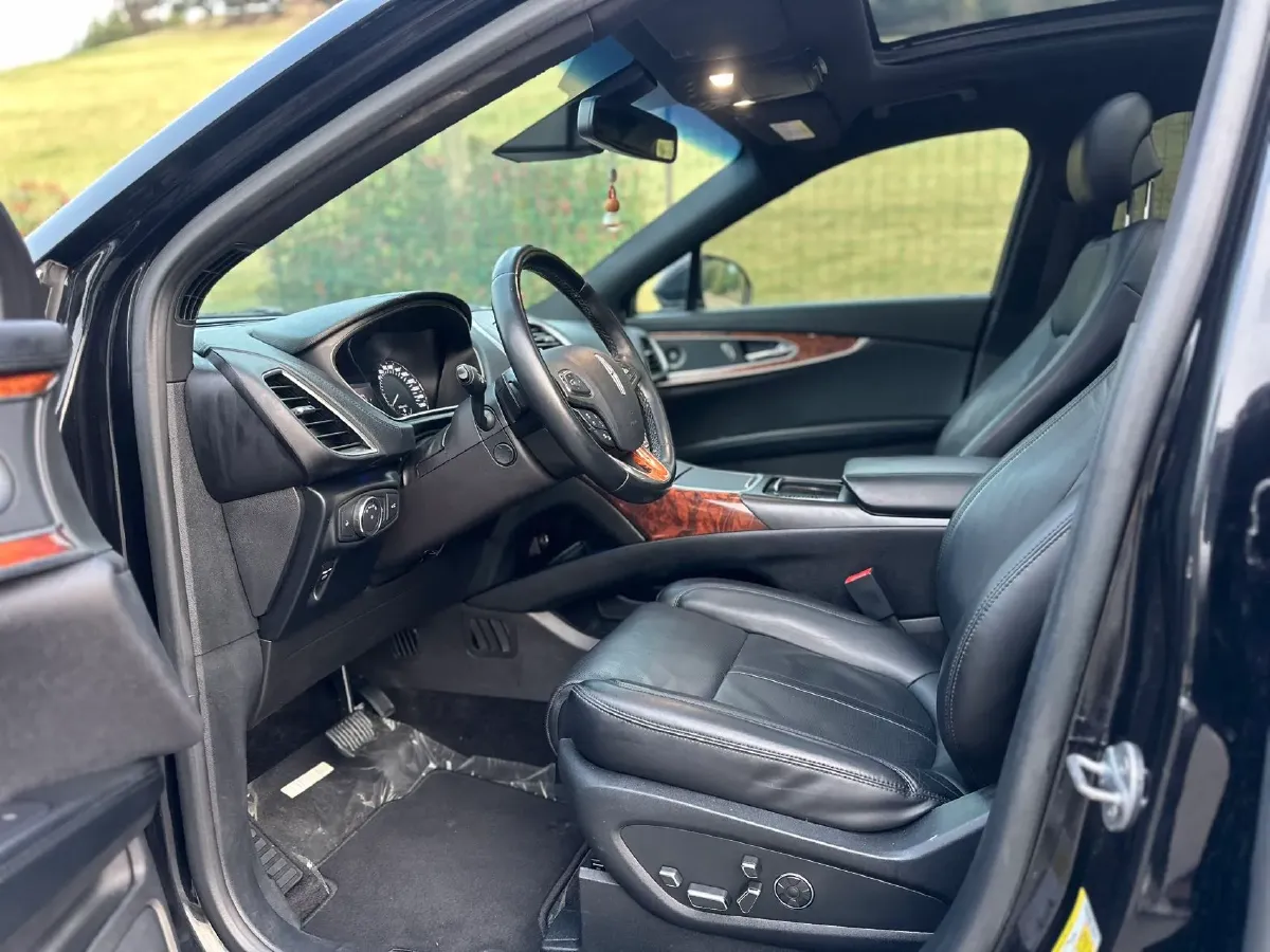 2017 Lincoln MKX 2.7T 340HP V6 6AT,autocango,china used car exporter,china ev exporter,chinese used car exporter,chinese used ev exporter