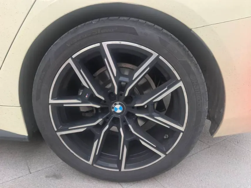 2023 BMW 4 Series 2.0T 184HP L4 8AT,autocango,china used car exporter,china ev exporter,chinese used car exporter,chinese used ev exporter