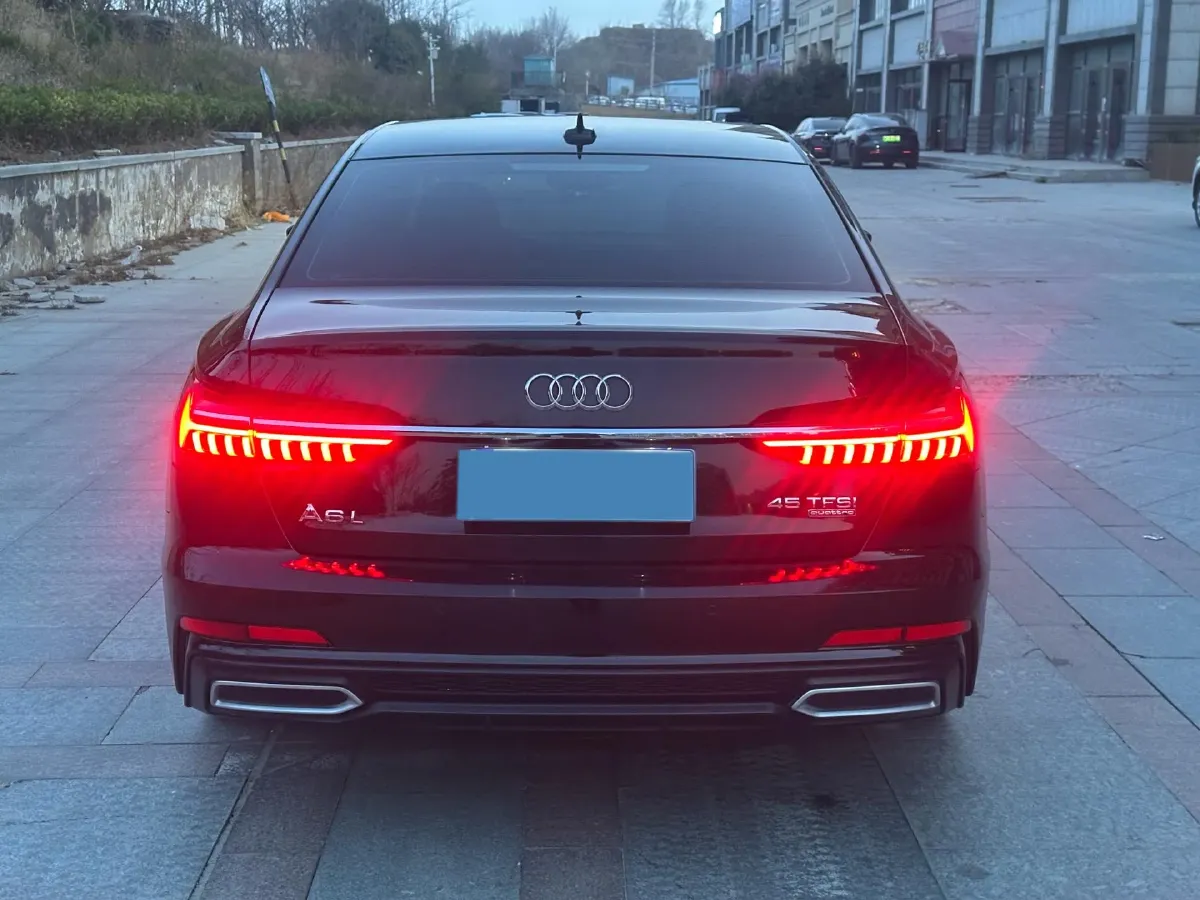 2020 Audi A6L 2.0T 224HP L4 7DCT,autocango,china used car exporter,china ev exporter,chinese used car exporter,chinese used ev exporter