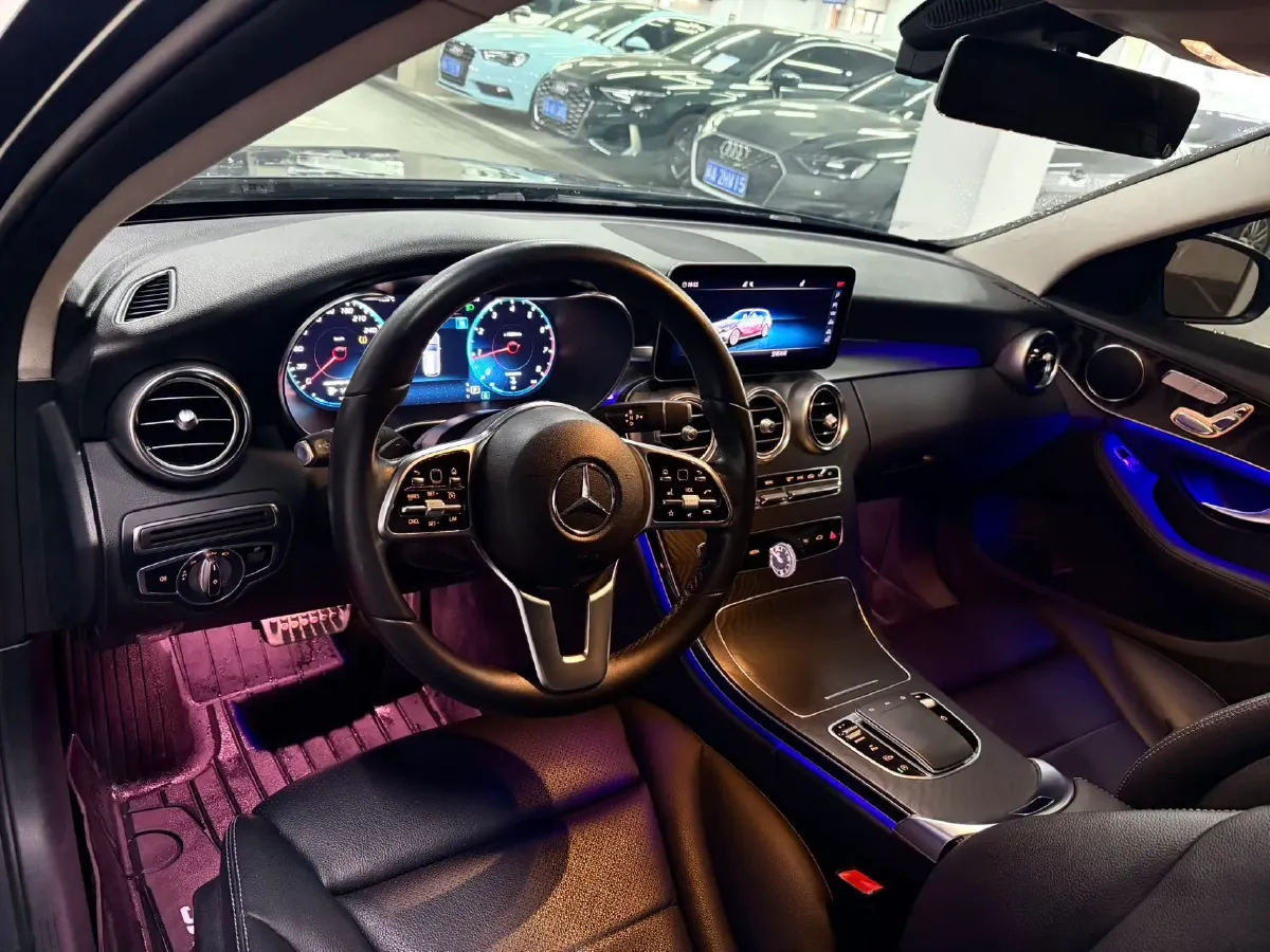 2020 Mercedes-Benz C Class 1.5T 184HP L4 9AT,autocango,china used car exporter,china ev exporter,chinese used car exporter,chinese used ev exporter