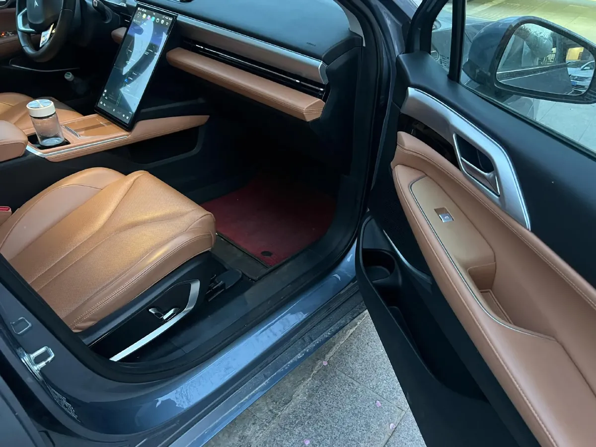 2024 Xpeng P5 BEV 55.4KWH,autocango,china used car exporter,china ev exporter,chinese used car exporter,chinese used ev exporter