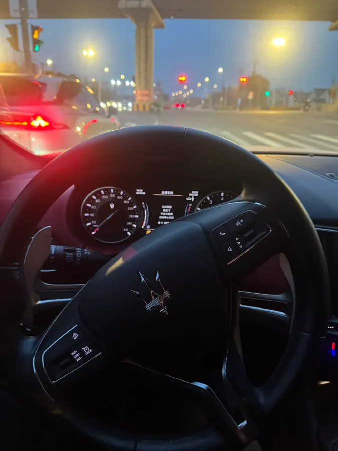 2021 Maserati Levante 3.0T 350HP V6 8AT,autocango,china used car exporter,china ev exporter,chinese used car exporter,chinese used ev exporter