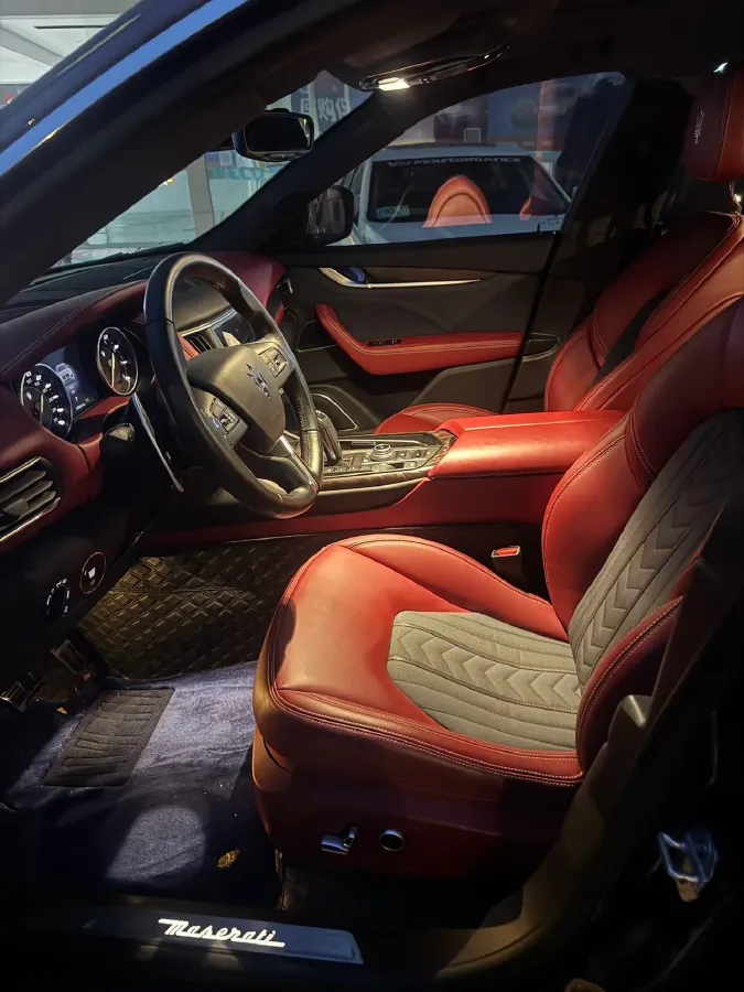 2021 Maserati Levante 3.0T 350HP V6 8AT,autocango,china used car exporter,china ev exporter,chinese used car exporter,chinese used ev exporter