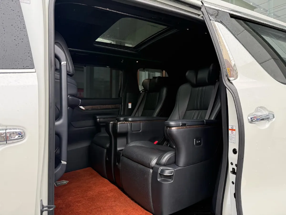 2018 Toyota Alphard 3.5L 275HP V6 6AT,autocango,china used car exporter,china ev exporter,chinese used car exporter,chinese used ev exporter