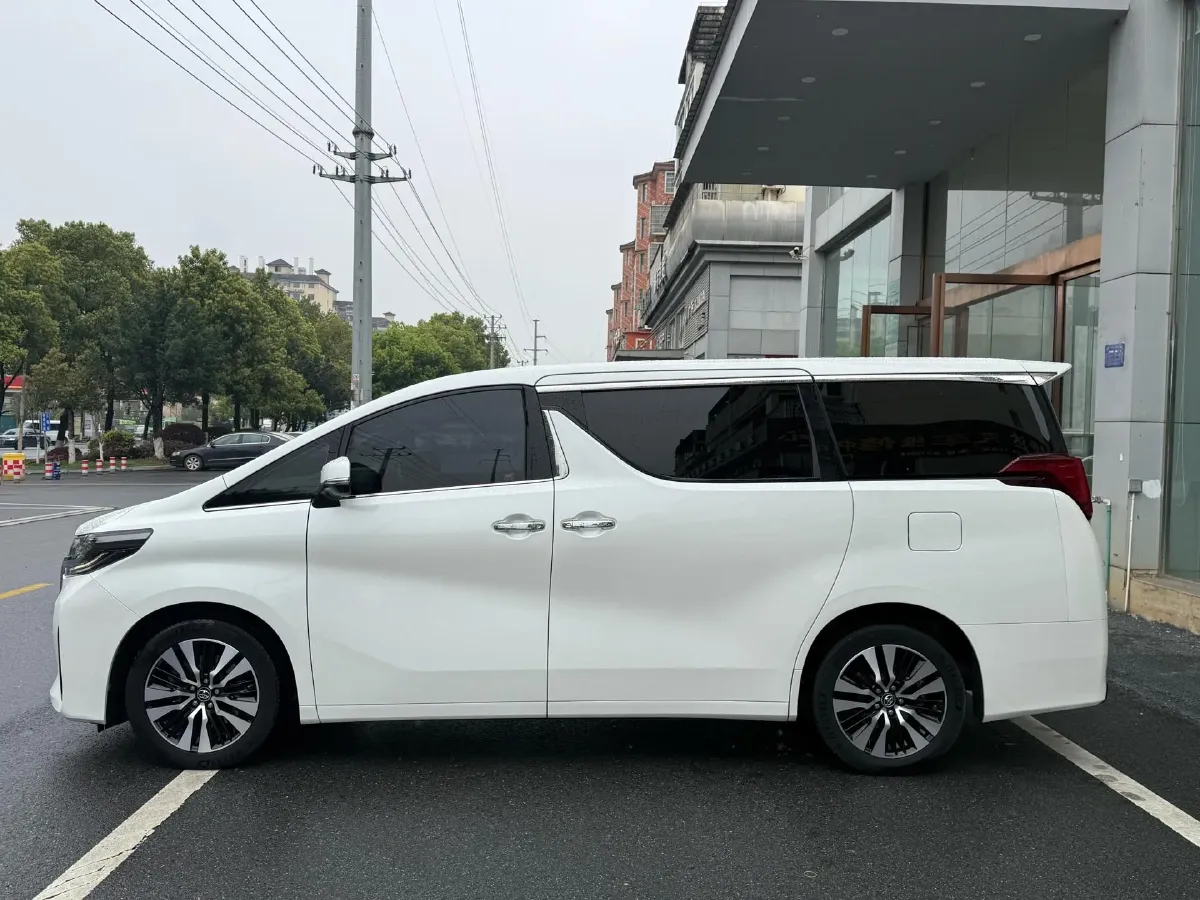 2018 Toyota Alphard 3.5L 275HP V6 6AT,autocango,china used car exporter,china ev exporter,chinese used car exporter,chinese used ev exporter