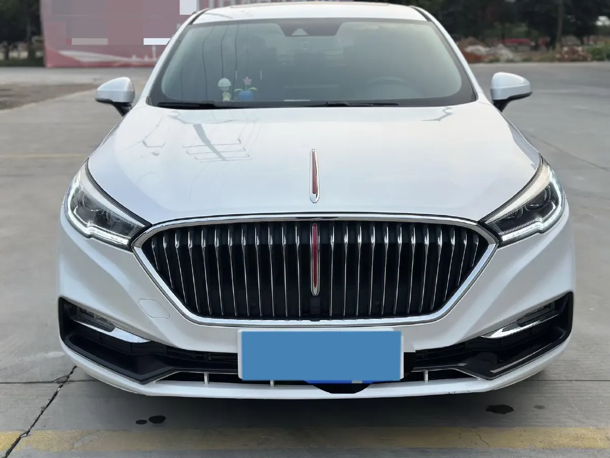 2020 HongQi H5 1.8T 197HP L4 6AT,autocango,china used car exporter,china ev exporter,chinese used car exporter,chinese used ev exporter
