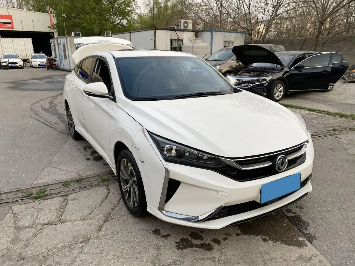 2021 DongFeng Aeolus YiXuan 1.5T 150HP L4 6DCT,autocango,china used car exporter,china ev exporter,chinese used car exporter,chinese used ev exporter