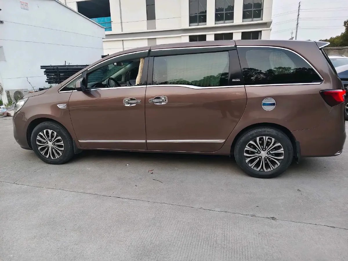 2021 Buick GL8 2.0T 237HP L4 9AT,autocango,china used car exporter,china ev exporter,chinese used car exporter,chinese used ev exporter