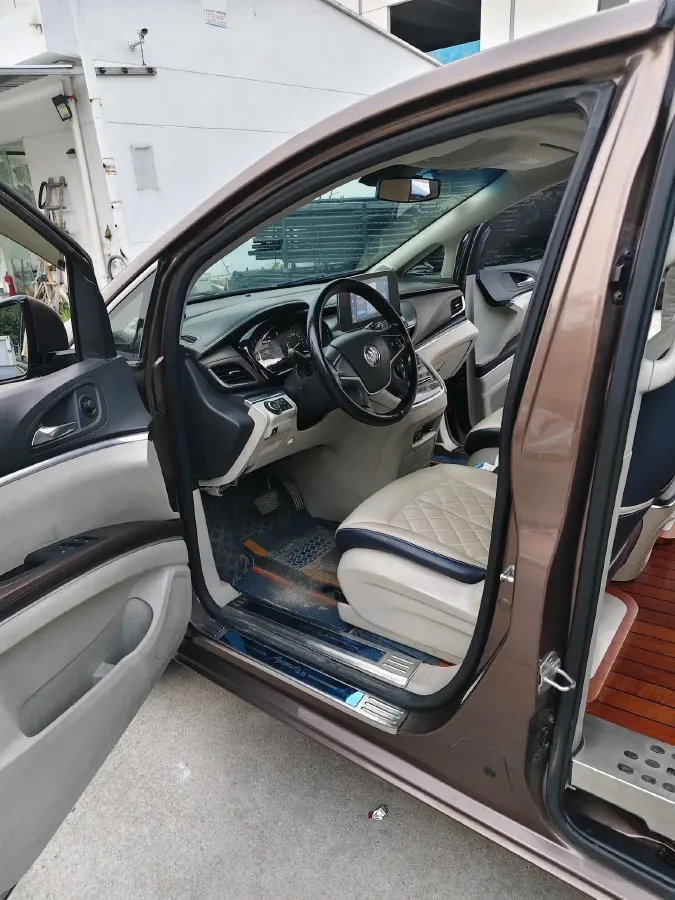 2021 Buick GL8 2.0T 237HP L4 9AT,autocango,china used car exporter,china ev exporter,chinese used car exporter,chinese used ev exporter