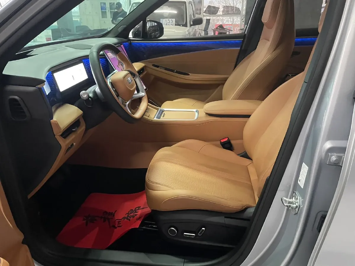 2025 Geely Galaxy L7 1.5L 112HP L4 1DHT PHEV 18.4KWH,autocango,china used car exporter,china ev exporter,chinese used car exporter,chinese used ev exporter