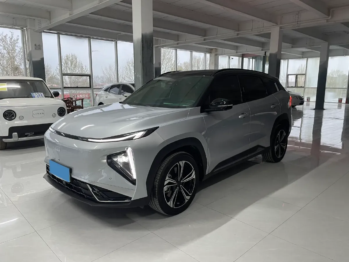 2025 Geely Galaxy L7 1.5L 112HP L4 1DHT PHEV 18.4KWH,autocango,china used car exporter,china ev exporter,chinese used car exporter,chinese used ev exporter