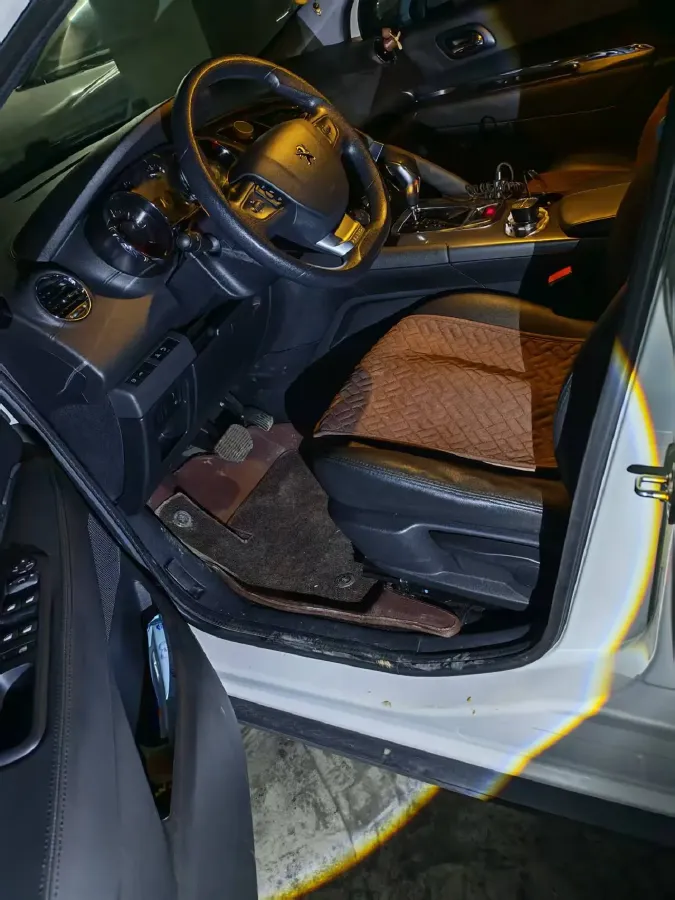 2016 Peugeot 3008 2.0L 147HP L4 6AT,autocango,china used car exporter,china ev exporter,chinese used car exporter,chinese used ev exporter