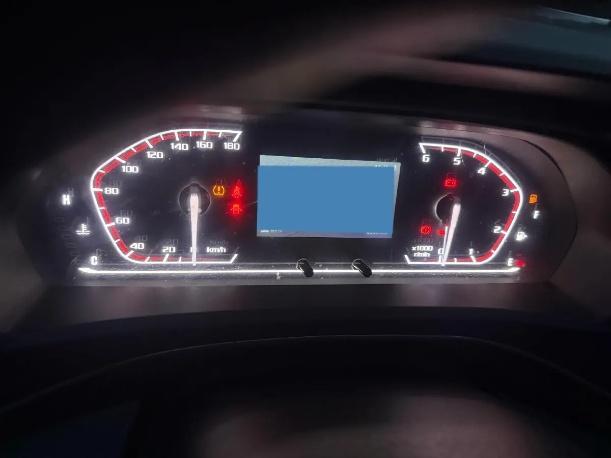 2023 MAXUS XinTu V70 2.0T 125HP L4 6MT,autocango,china used car exporter,china ev exporter,chinese used car exporter,chinese used ev exporter