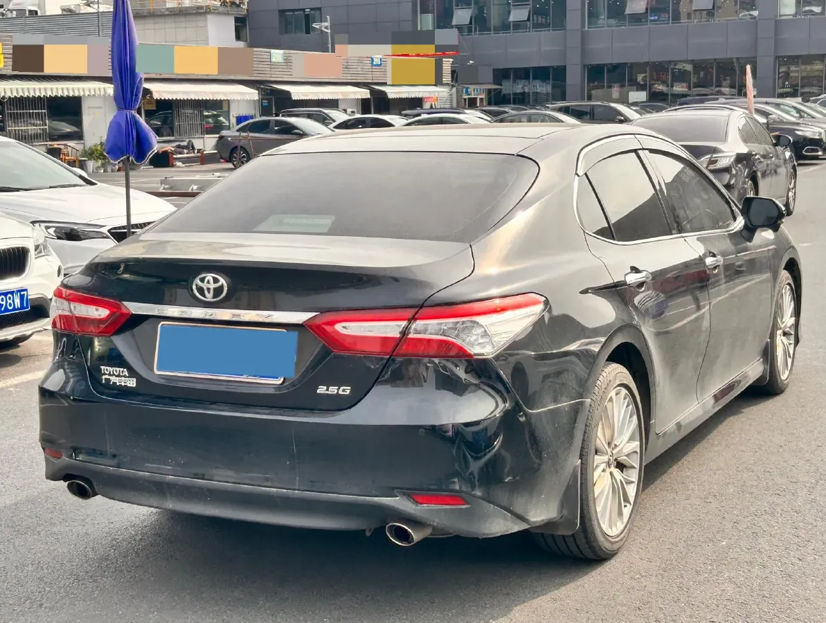 2018 Toyota Camry 2.5L 209HP L4 8AT,autocango,china used car exporter,china ev exporter,chinese used car exporter,chinese used ev exporter