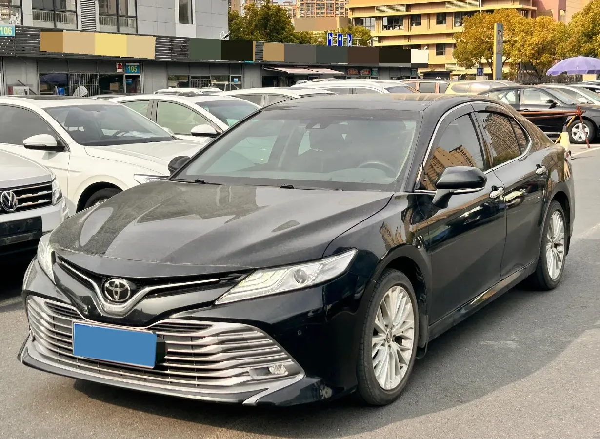 2018 Toyota Camry 2.5L 209HP L4 8AT,autocango,china used car exporter,china ev exporter,chinese used car exporter,chinese used ev exporter