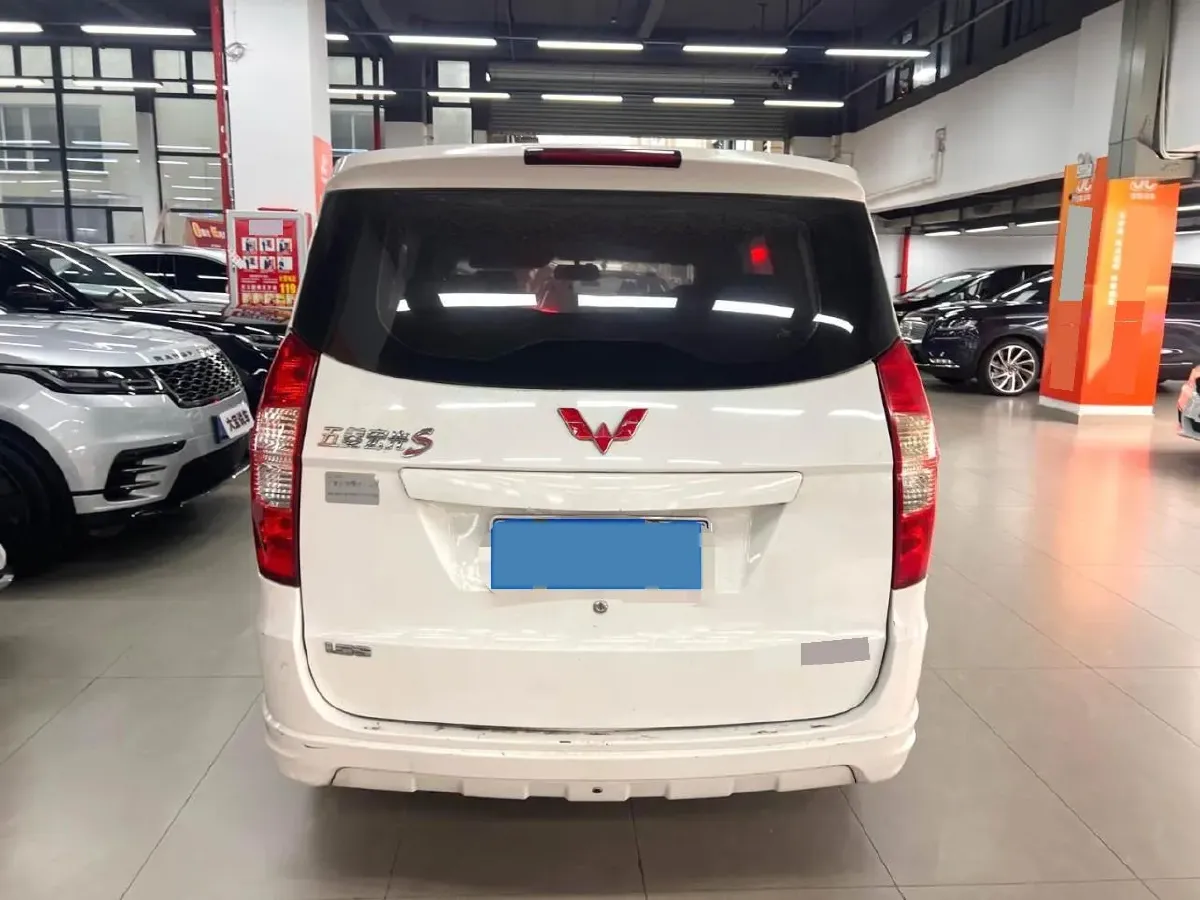 2016 WuLing HongGuang 1.5L 112HP L4 5MT,autocango,china used car exporter,china ev exporter,chinese used car exporter,chinese used ev exporter