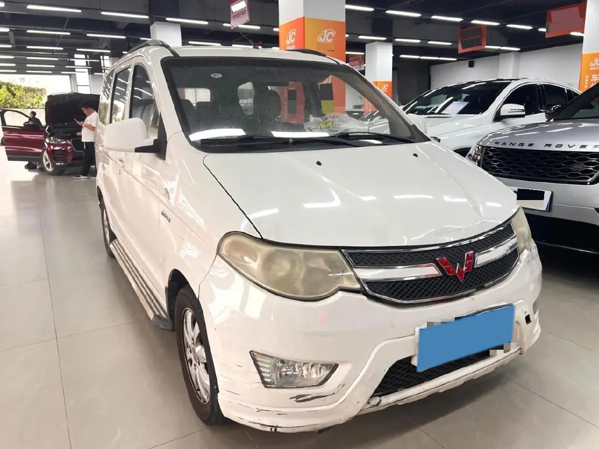 2016 WuLing HongGuang 1.5L 112HP L4 5MT,autocango,china used car exporter,china ev exporter,chinese used car exporter,chinese used ev exporter