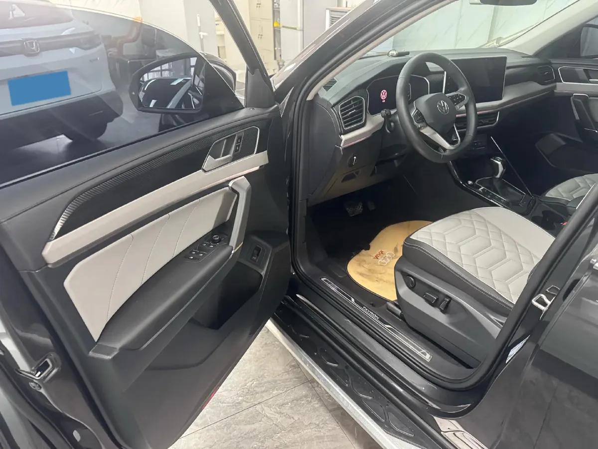 2023 Volkswagen Tayron 1.4T 150HP L4 7DCT,autocango,china used car exporter,china ev exporter,chinese used car exporter,chinese used ev exporter