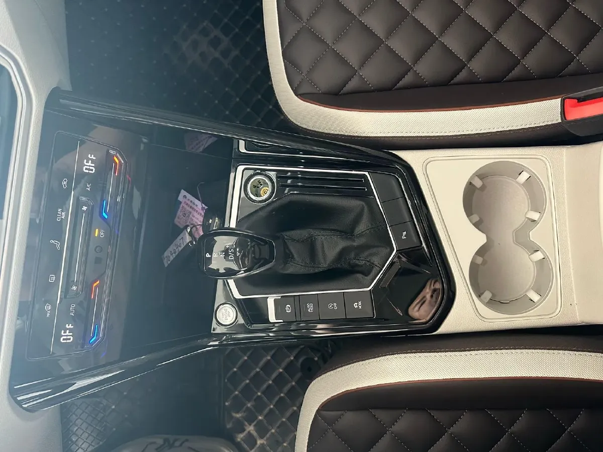 2022 Volkswagen Tayron 1.4T 150HP L4 7DCT,autocango,china used car exporter,china ev exporter,chinese used car exporter,chinese used ev exporter