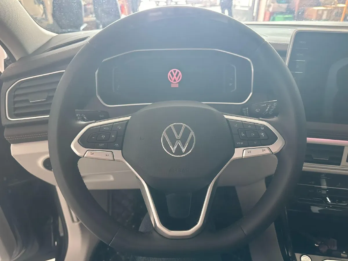 2022 Volkswagen Tayron 1.4T 150HP L4 7DCT,autocango,china used car exporter,china ev exporter,chinese used car exporter,chinese used ev exporter