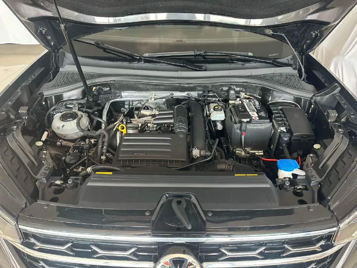 2022 Volkswagen Tayron 1.4T 150HP L4 7DCT,autocango,china used car exporter,china ev exporter,chinese used car exporter,chinese used ev exporter