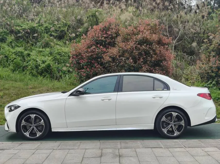 2022 Mercedes-Benz C Class 1.5T 204HP L4 9AT,autocango,china used car exporter,china ev exporter,chinese used car exporter,chinese used ev exporter