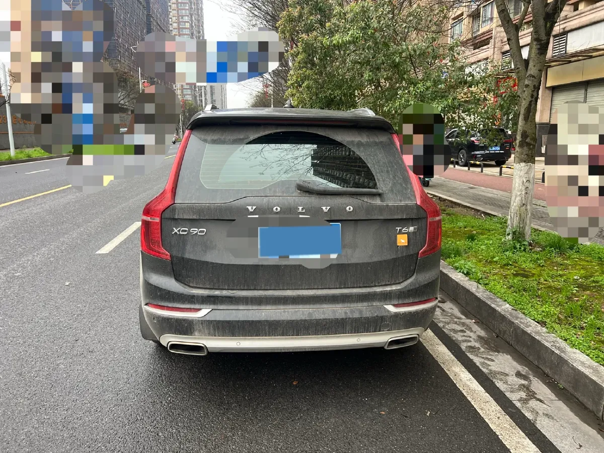 2019 Volvo XC90 2.0T 320HP L4 8AT,autocango,china used car exporter,china ev exporter,chinese used car exporter,chinese used ev exporter