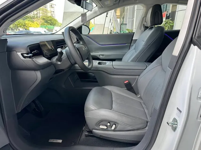 2025 Xpeng G6 BEV 68.5KWH,autocango,china used car exporter,china ev exporter,chinese used car exporter,chinese used ev exporter