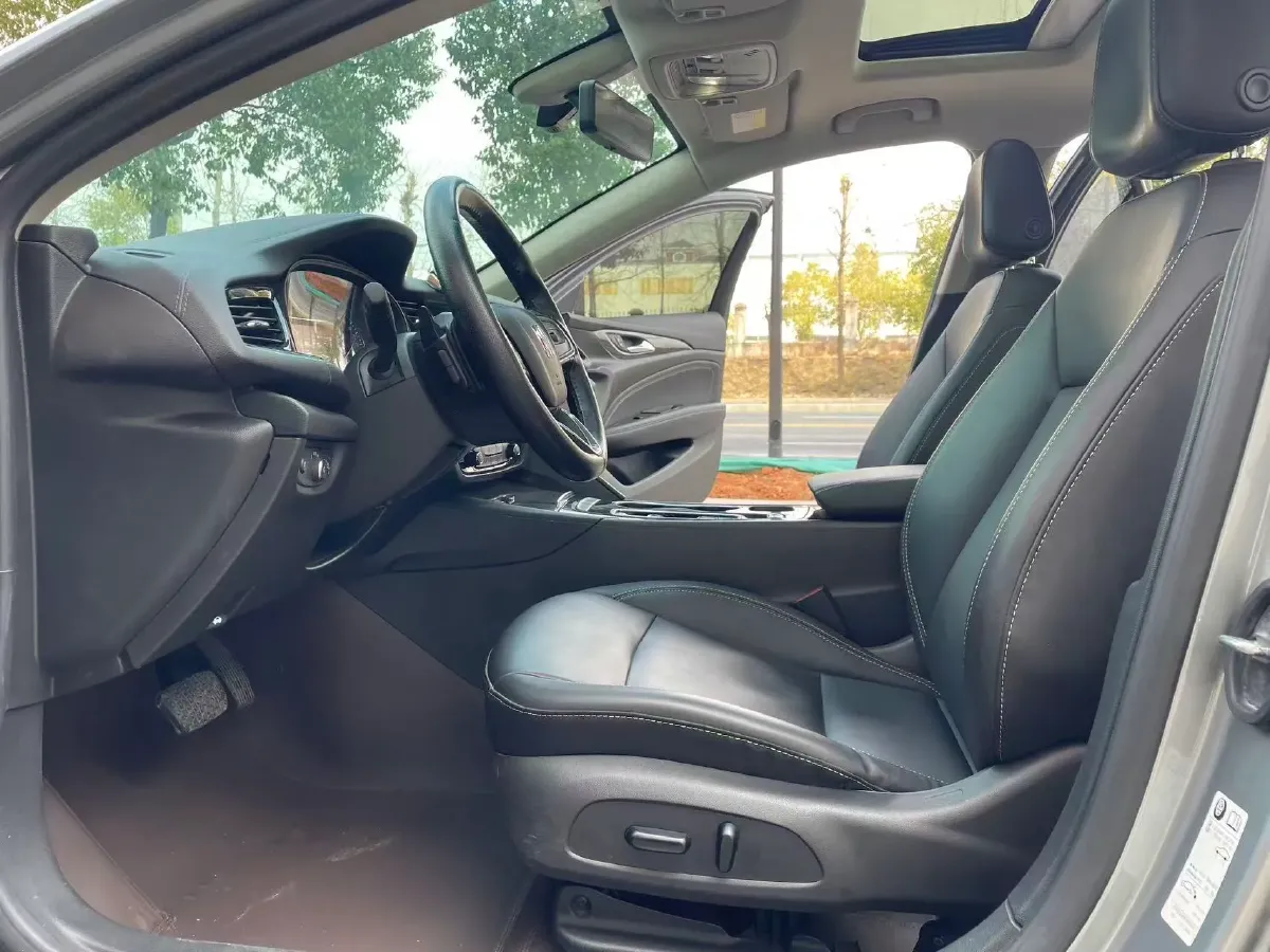 2024 Buick Regal 1.5T 169HP L4 9AT,autocango,china used car exporter,china ev exporter,chinese used car exporter,chinese used ev exporter