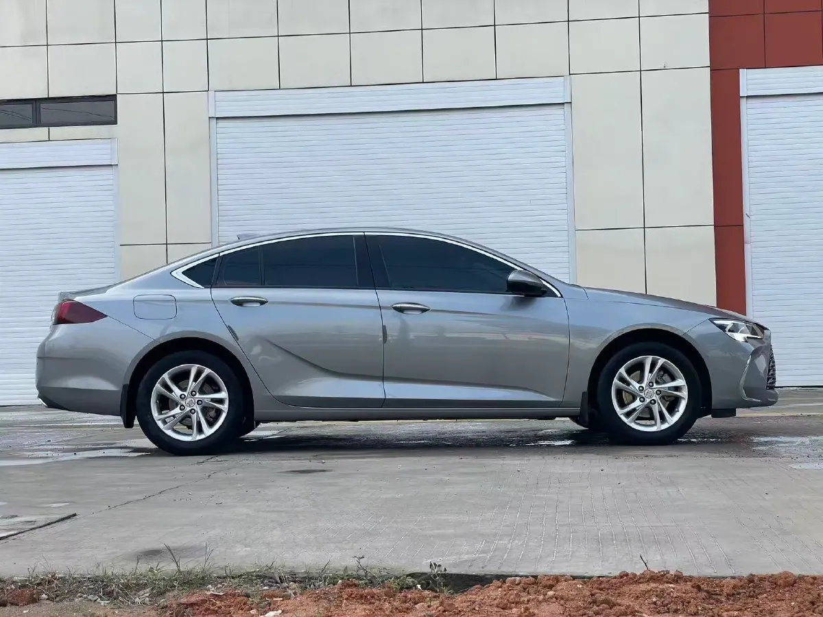 2024 Buick Regal 1.5T 169HP L4 9AT,autocango,china used car exporter,china ev exporter,chinese used car exporter,chinese used ev exporter