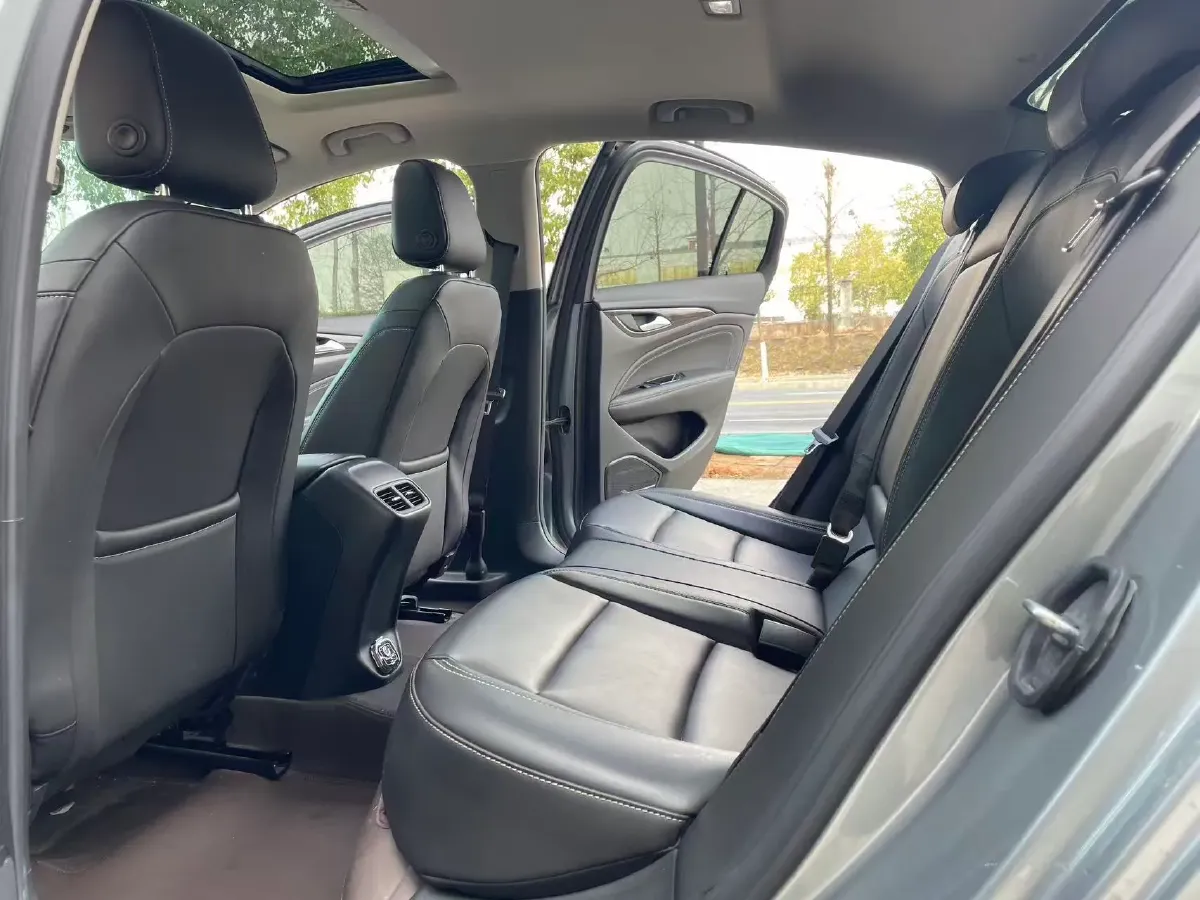 2024 Buick Regal 1.5T 169HP L4 9AT,autocango,china used car exporter,china ev exporter,chinese used car exporter,chinese used ev exporter