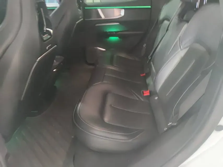 2023 HiPhi Y BEV 76.6KWH,autocango,china used car exporter,china ev exporter,chinese used car exporter,chinese used ev exporter