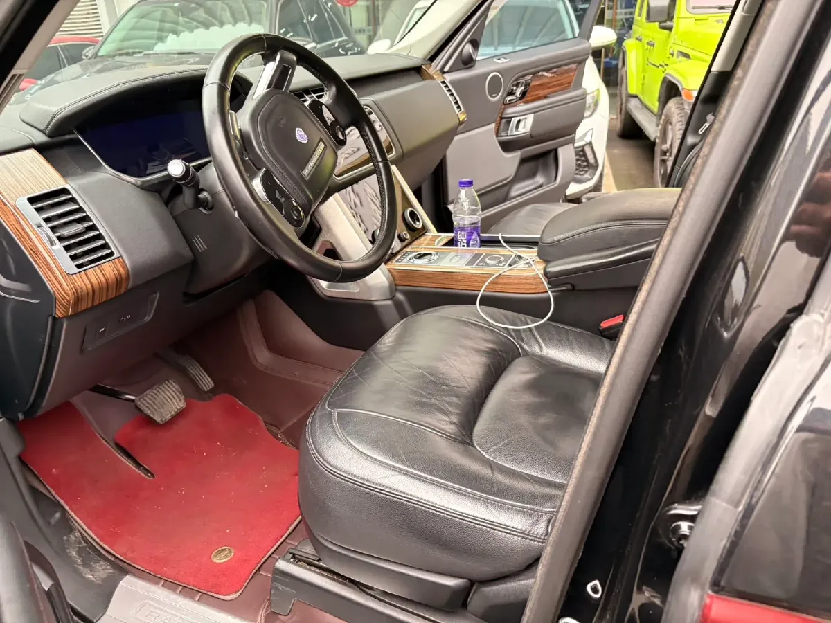 2018 Land Rover Range Rover Evoque 2.0T 241HP L4 9AT,autocango,china used car exporter,china ev exporter,chinese used car exporter,chinese used ev exporter