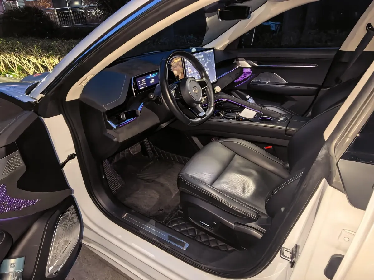 2022 Zeekr 001 BEV 86KWH,autocango,china used car exporter,china ev exporter,chinese used car exporter,chinese used ev exporter