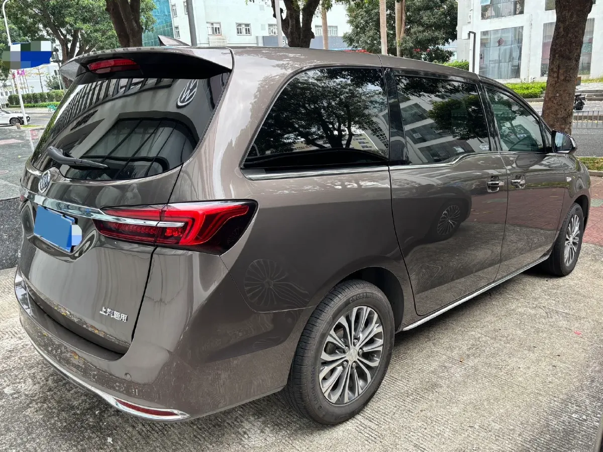 2023 Buick GL8 2.0T 237HP L4 9AT,autocango,china used car exporter,china ev exporter,chinese used car exporter,chinese used ev exporter