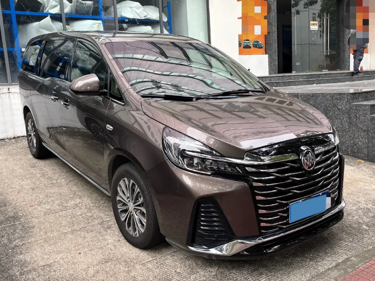 2023 Buick GL8 2.0T 237HP L4 9AT,autocango,china used car exporter,china ev exporter,chinese used car exporter,chinese used ev exporter