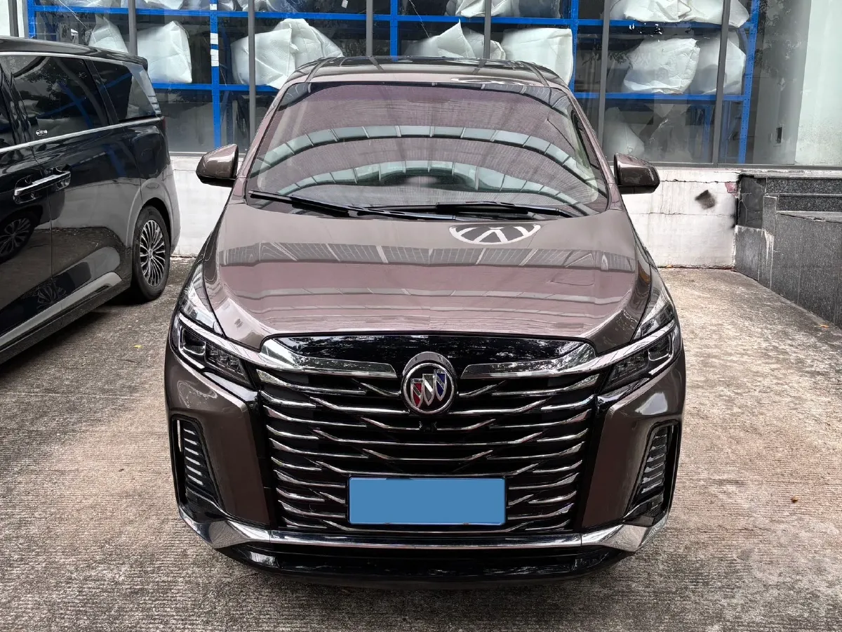 2023 Buick GL8 2.0T 237HP L4 9AT,autocango,china used car exporter,china ev exporter,chinese used car exporter,chinese used ev exporter