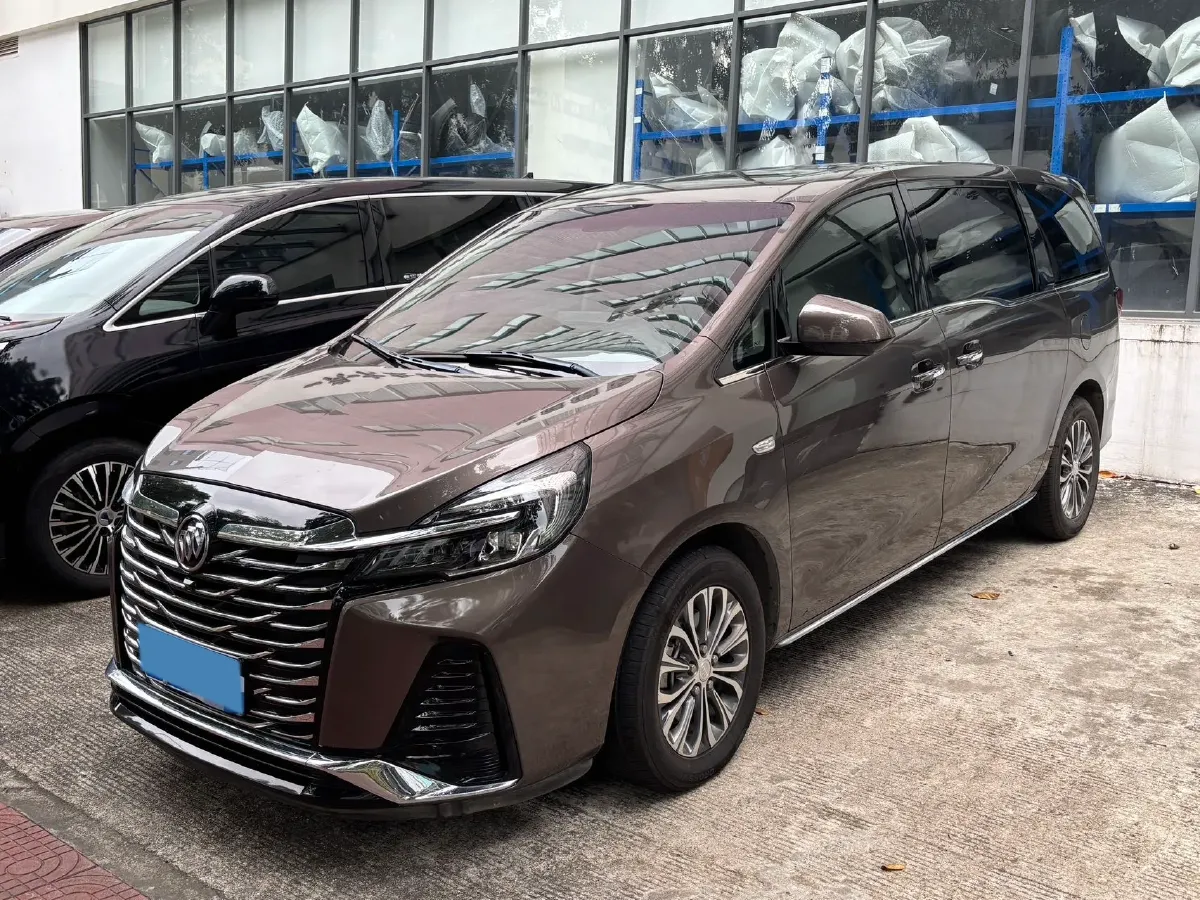 2023 Buick GL8 2.0T 237HP L4 9AT,autocango,china used car exporter,china ev exporter,chinese used car exporter,chinese used ev exporter