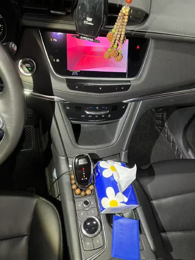 2020 Cadillac XT5 2.0T 241HP L4 9AT,autocango,china used car exporter,china ev exporter,chinese used car exporter,chinese used ev exporter