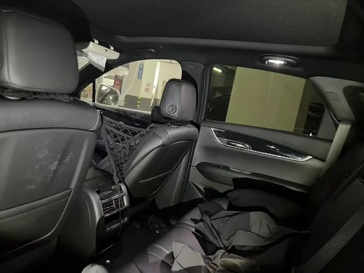 2020 Cadillac XT5 2.0T 241HP L4 9AT,autocango,china used car exporter,china ev exporter,chinese used car exporter,chinese used ev exporter