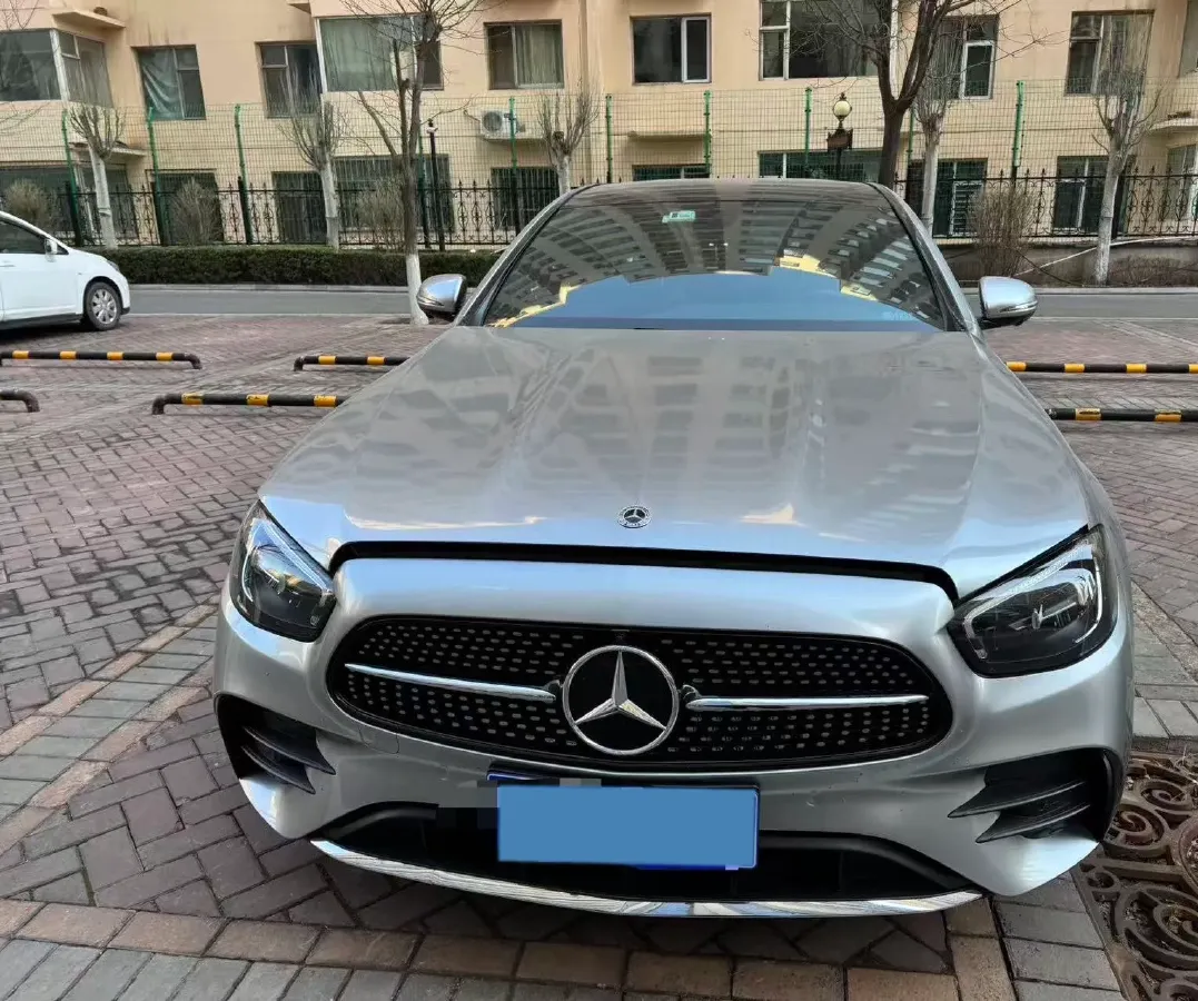 2022 Mercedes-Benz GLC Class 2.0T 258HP L4 9AT,autocango,china used car exporter,china ev exporter,chinese used car exporter,chinese used ev exporter