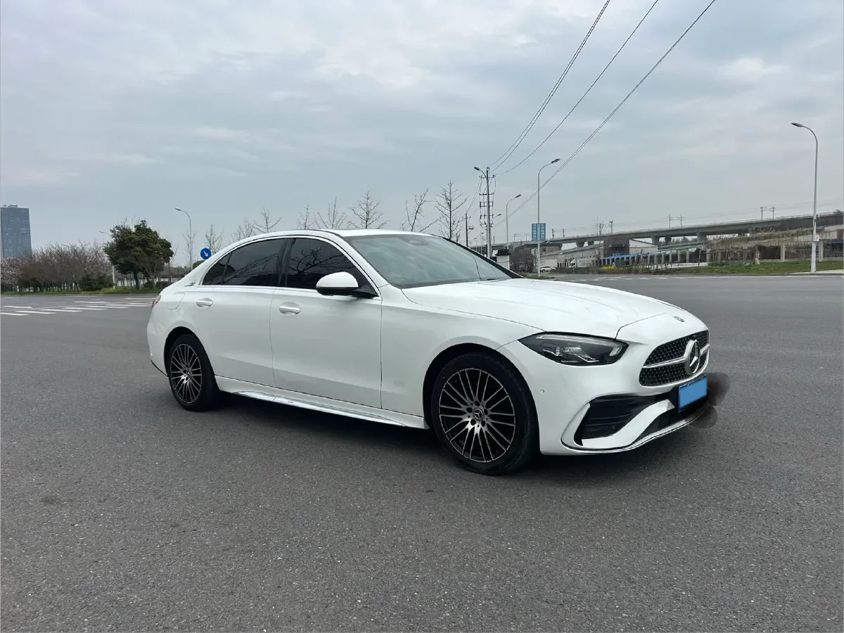 2023 Mercedes-Benz C Class 1.5T 170HP L4 9AT,autocango,china used car exporter,china ev exporter,chinese used car exporter,chinese used ev exporter