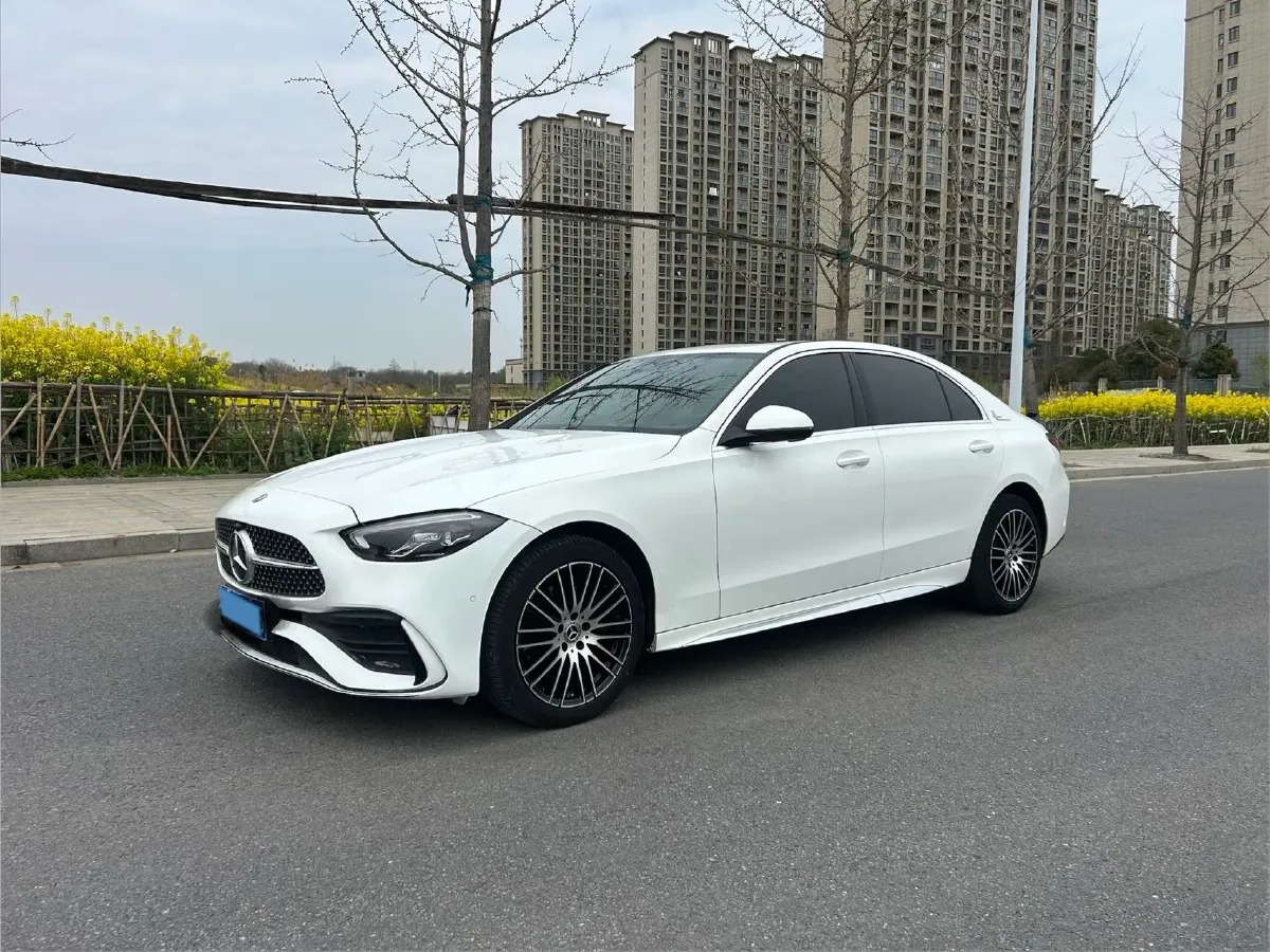 2023 Mercedes-Benz C Class 1.5T 170HP L4 9AT,autocango,china used car exporter,china ev exporter,chinese used car exporter,chinese used ev exporter